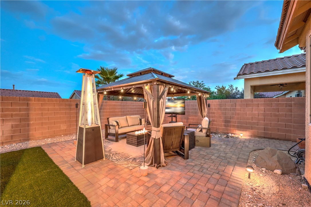 7228 Dusty Cloud Street Las Vegas NV 89149