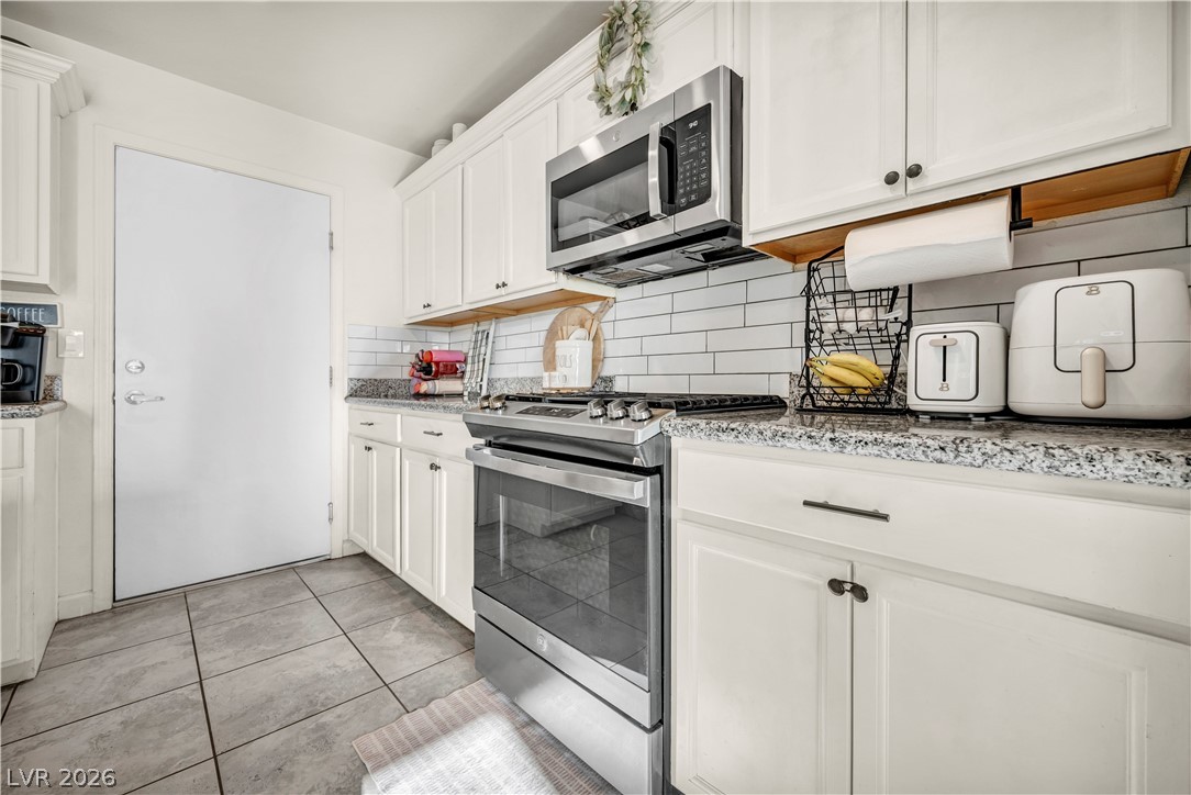 5037 Bloodhound Street Las Vegas NV 89122