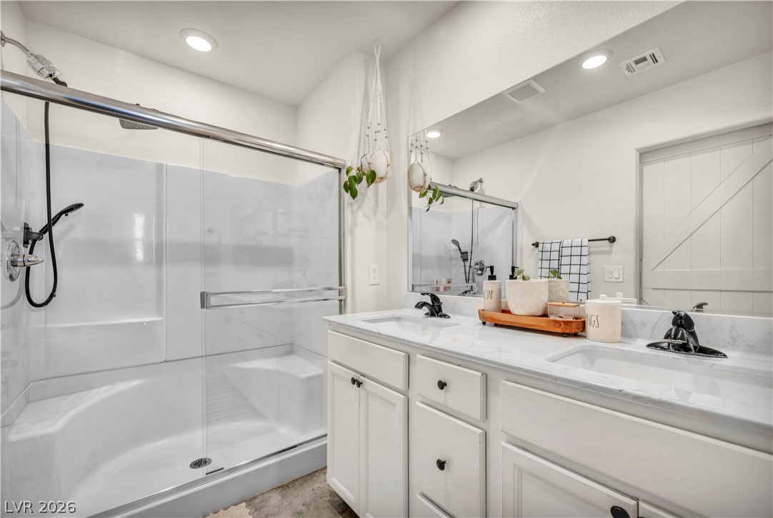 5037 Bloodhound Street Las Vegas NV 89122