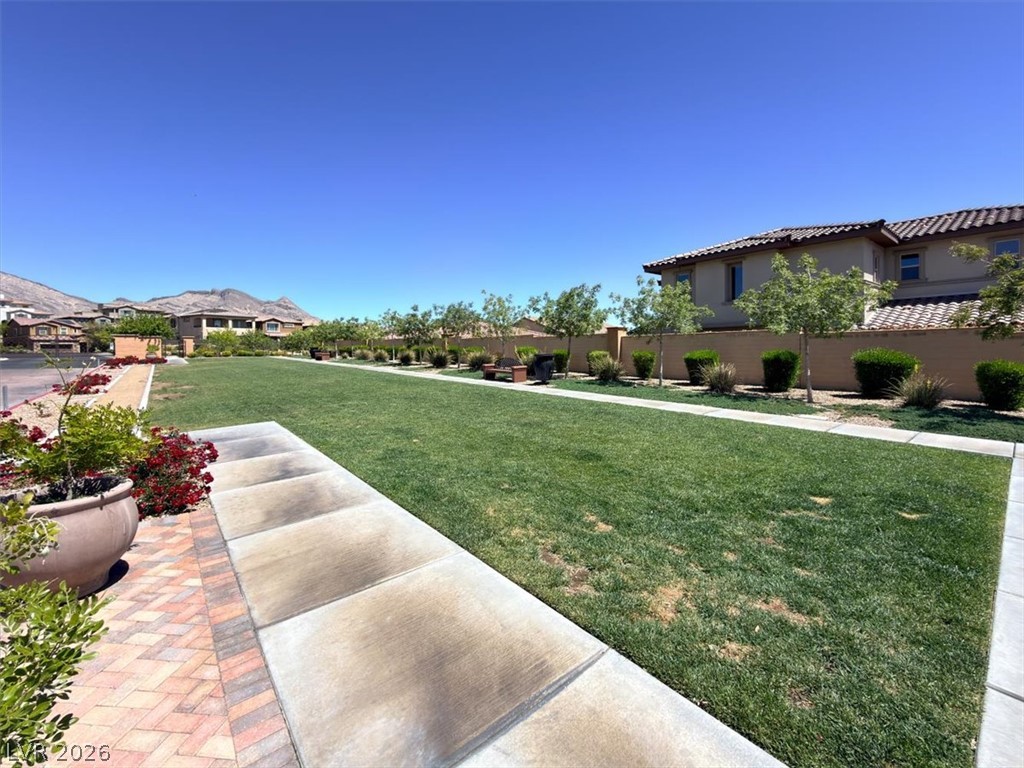 31 Berneri Drive Las Vegas NV 89138