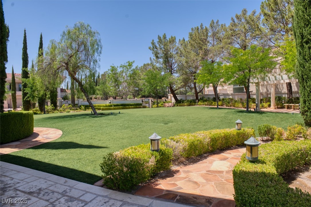 66 Innisbrook Avenue Las Vegas NV 89113