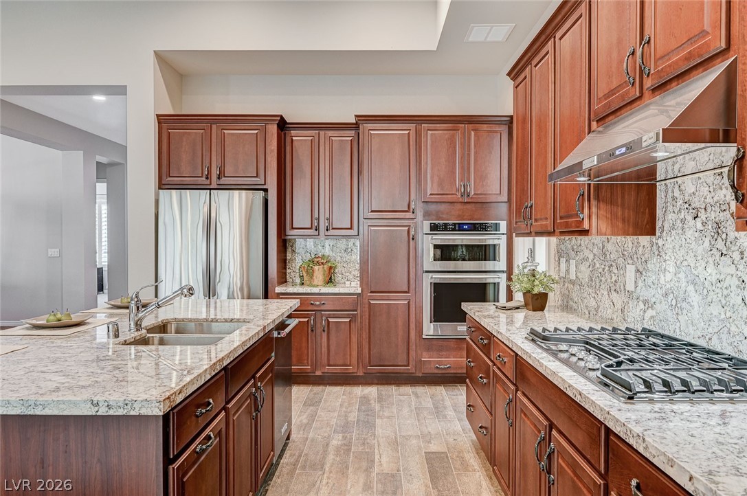 6803 Regency Crest Avenue Las Vegas NV 89148