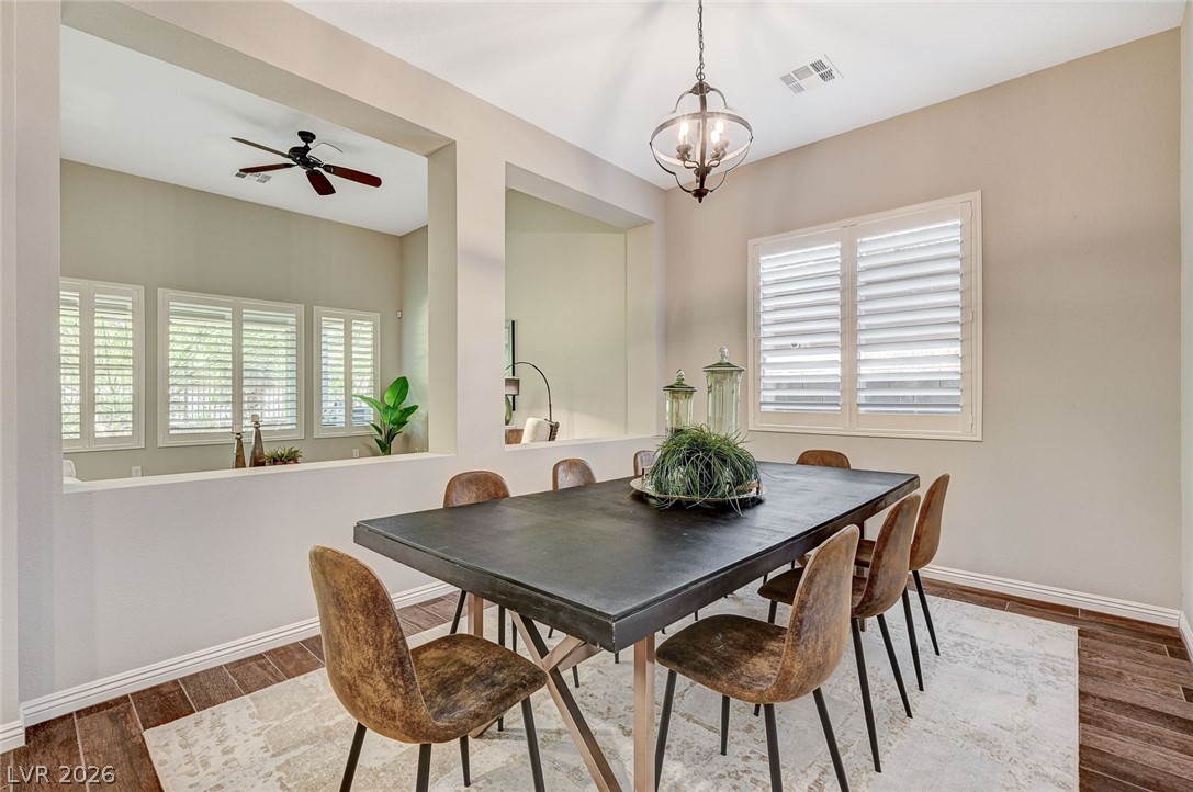 6803 Regency Crest Avenue Las Vegas NV 89148