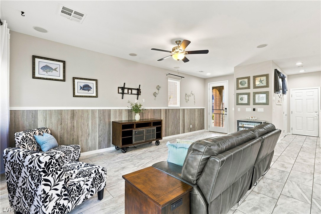 8240 Southern Cross Avenue Las Vegas NV 89131