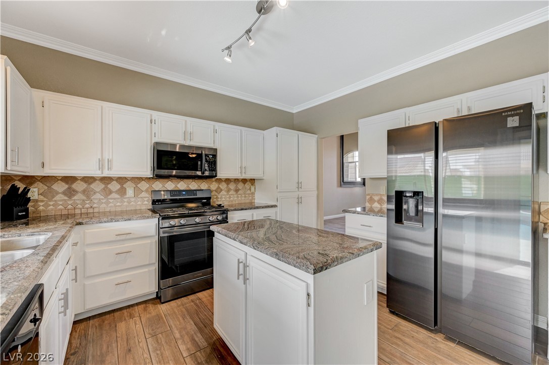 537 Viva Serenade Way Henderson NV 89015