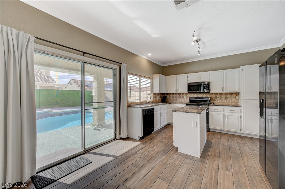 537 Viva Serenade Way Henderson NV 89015