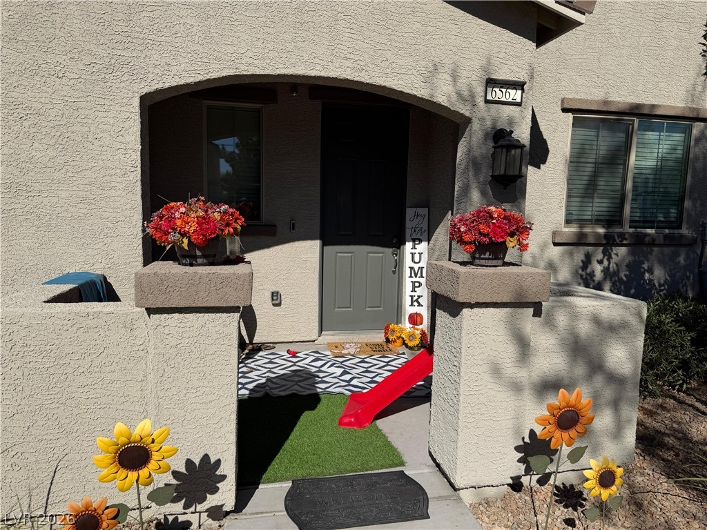 6562 Silver Estate North Las Vegas NV 89086