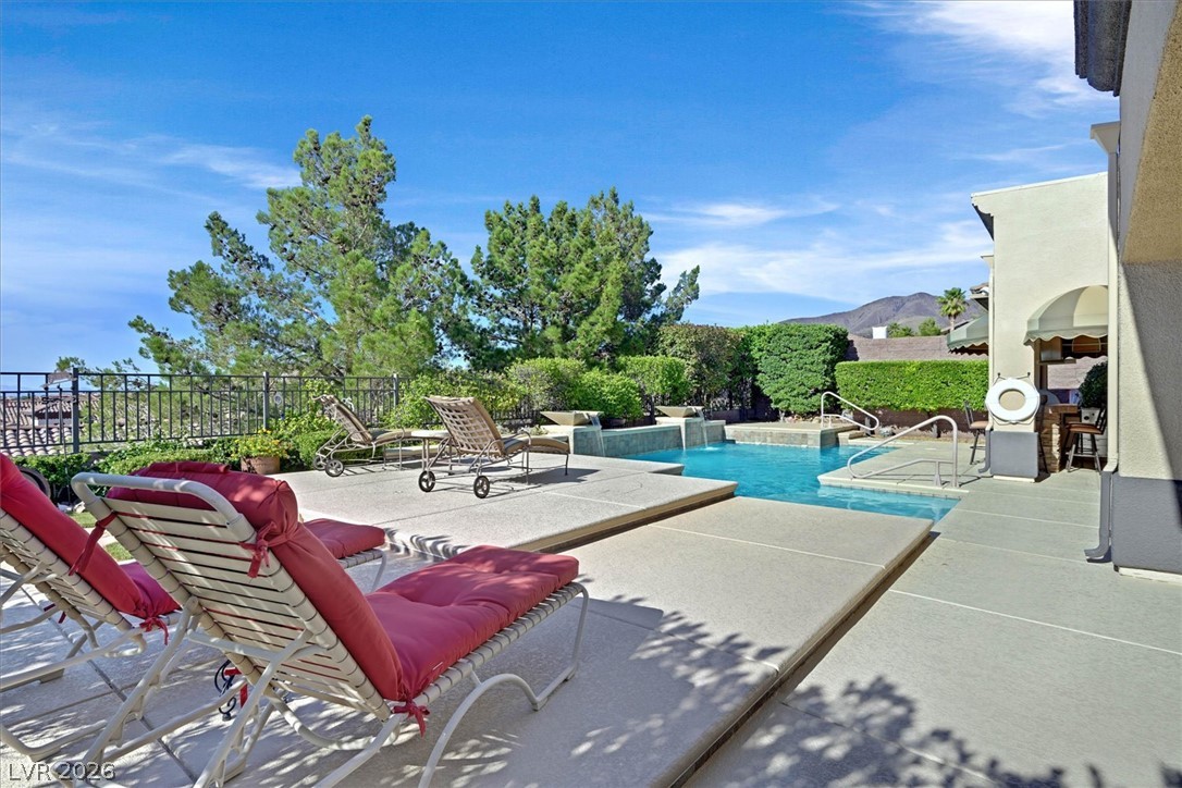 2380 Luberon Drive Henderson NV 89044