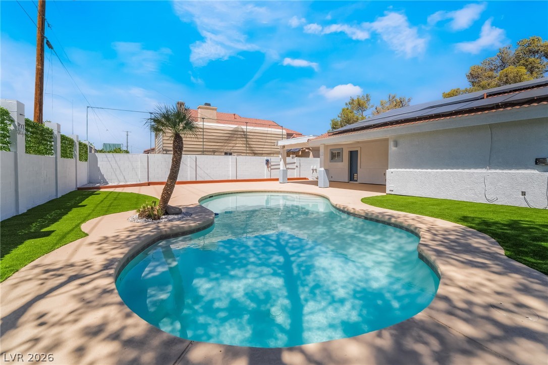 611 East Fairway Road Henderson NV 89015