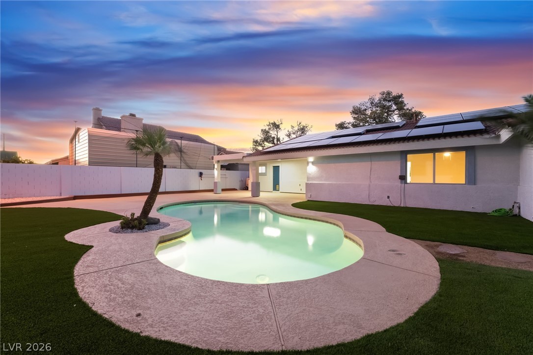 611 East Fairway Road Henderson NV 89015