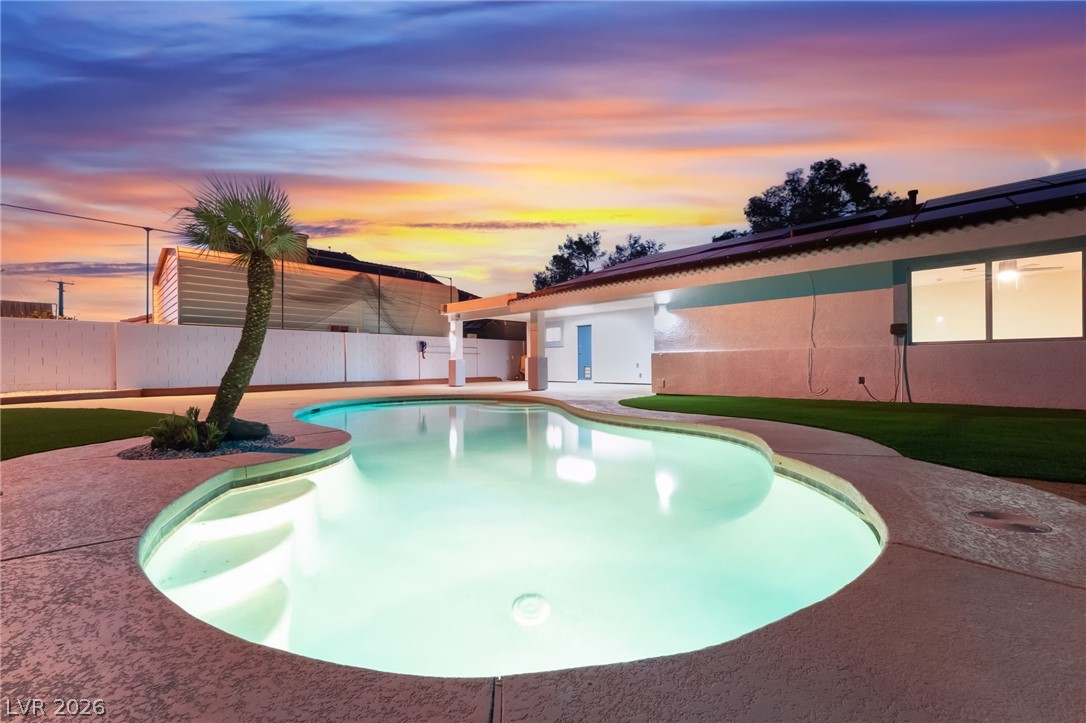 611 East Fairway Road Henderson NV 89015