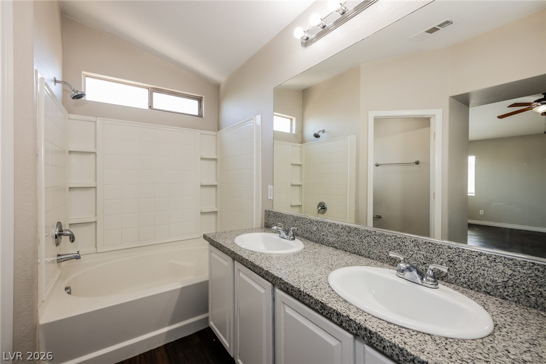 6333 Hamilton Grove Avenue Las Vegas NV 89122