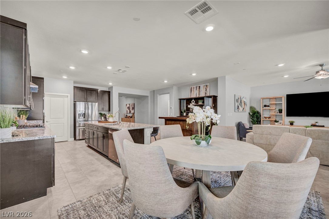 1137 Green Lovebird Street Henderson NV 89011