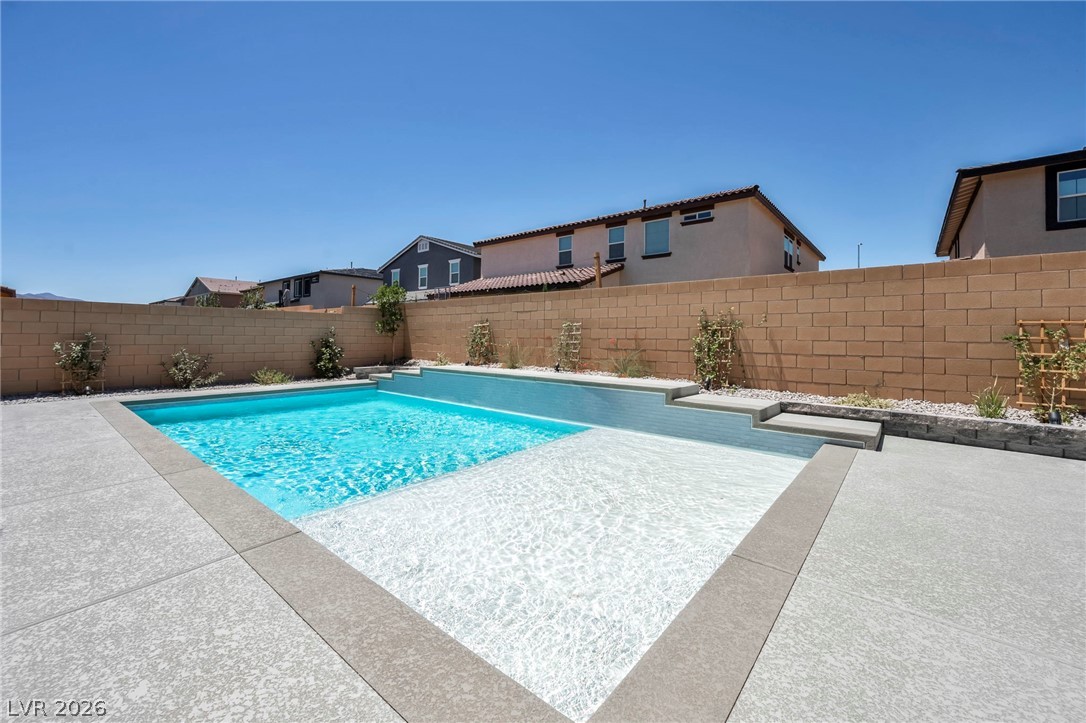 1137 Green Lovebird Street Henderson NV 89011
