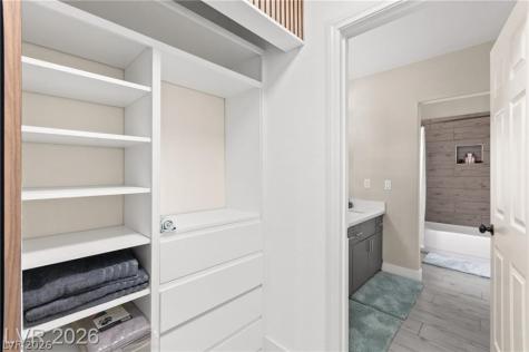 4198 Abernethy Forest Place Las Vegas NV 89141