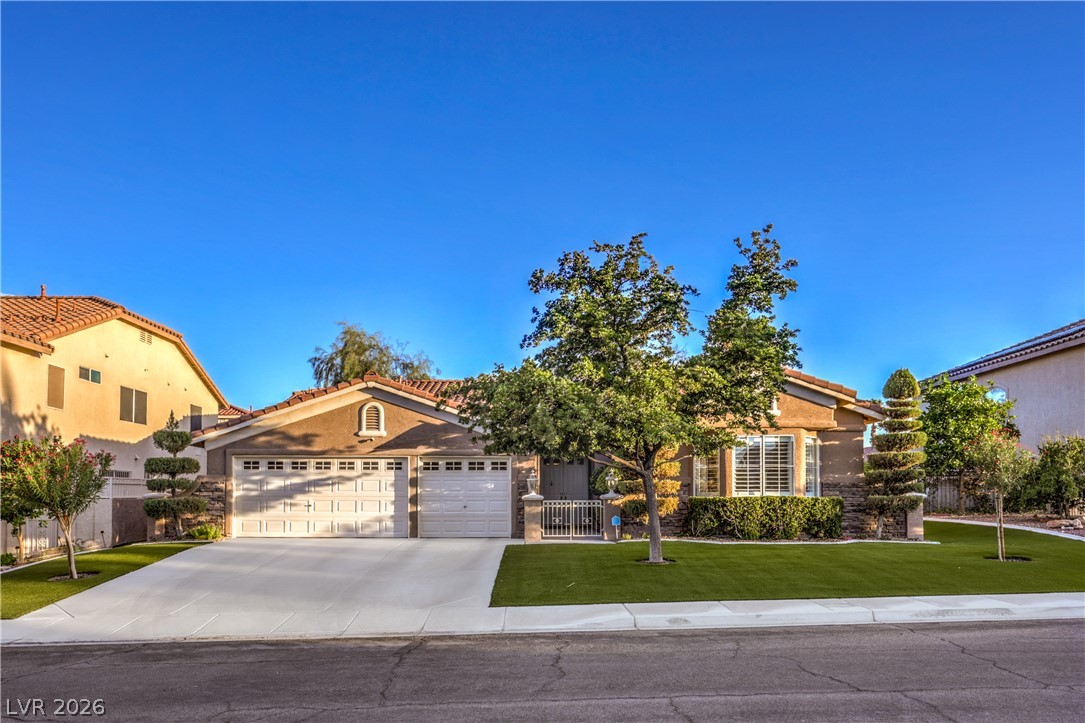 7869 Mosaic Harbor Avenue Las Vegas NV 89117
