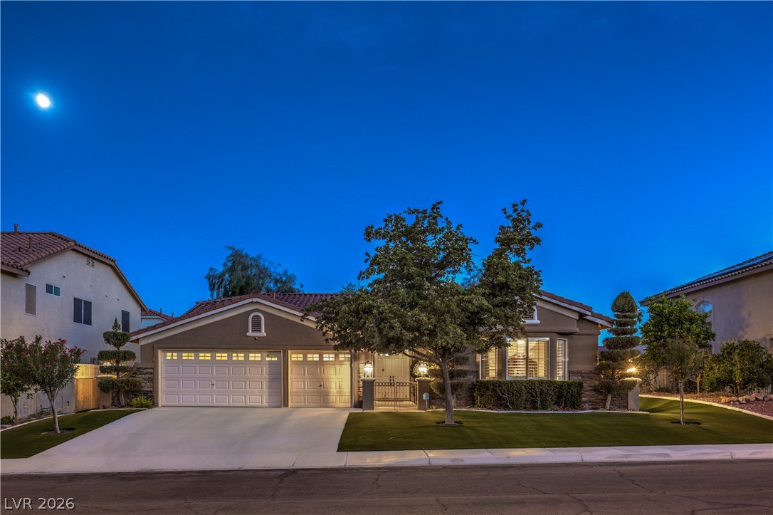 7869 Mosaic Harbor Avenue Las Vegas NV 89117