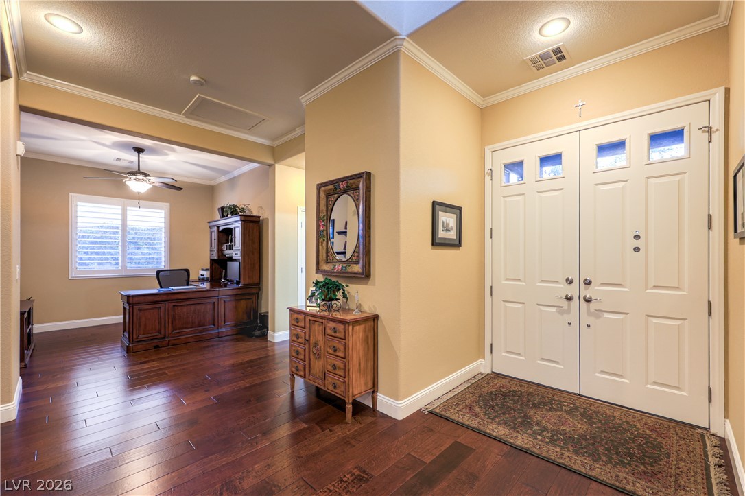 7869 Mosaic Harbor Avenue Las Vegas NV 89117