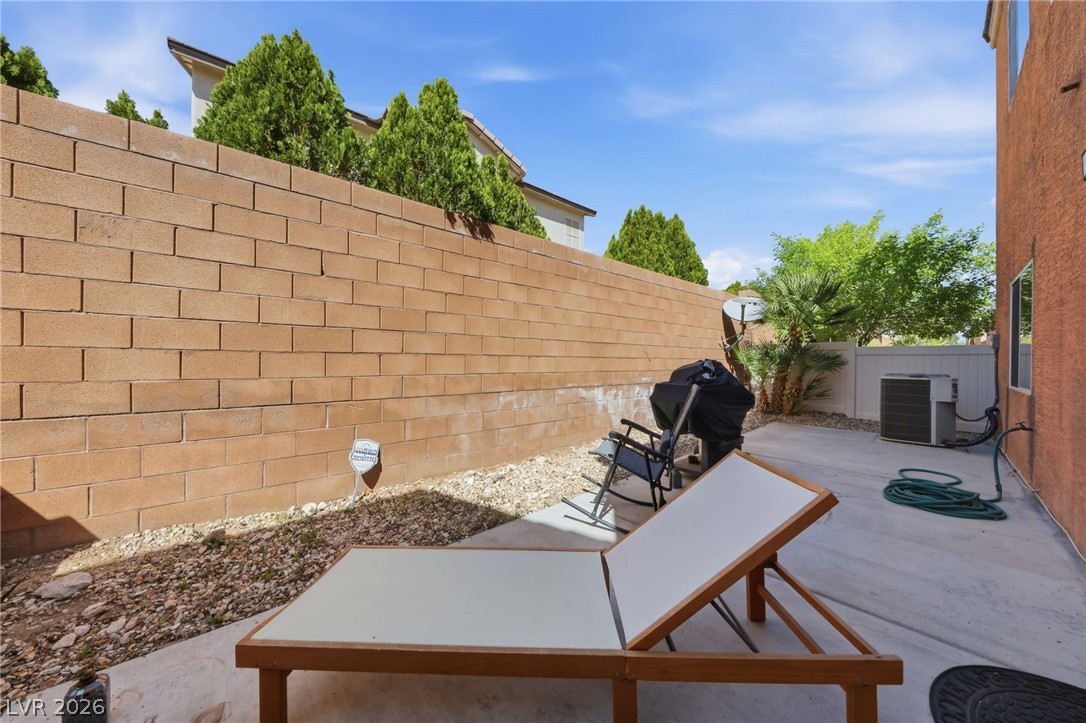 9553 Dawning Heat Street Las Vegas NV 89178