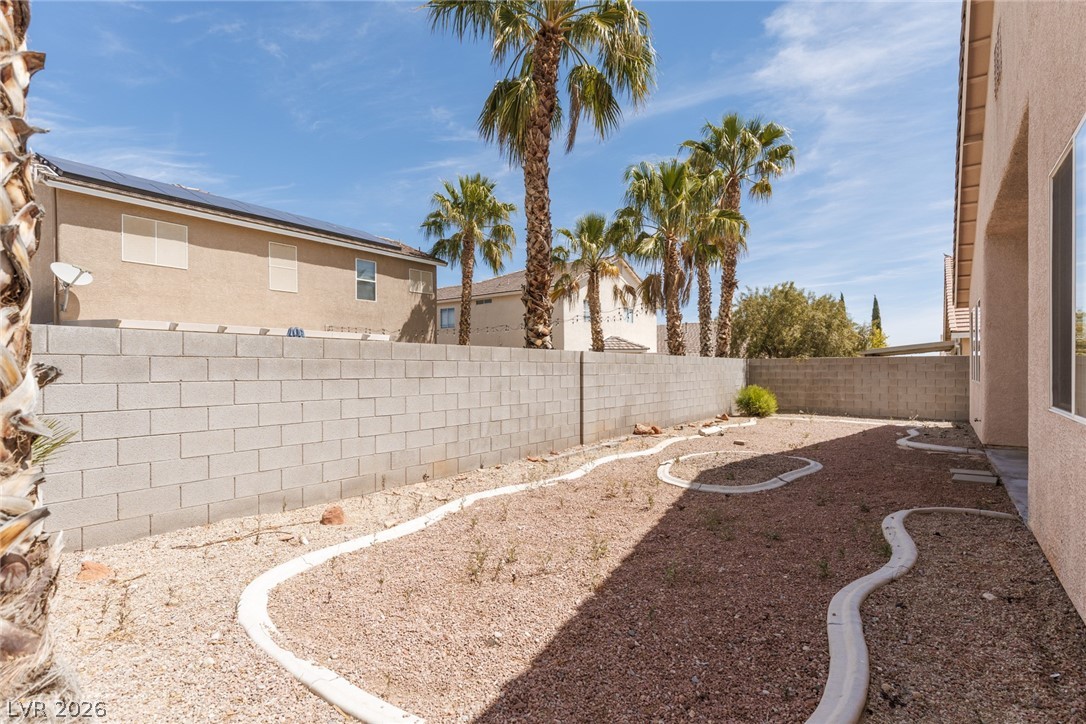 8916 Loggers Mill Avenue Las Vegas NV 89143