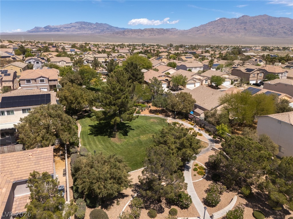 8916 Loggers Mill Avenue Las Vegas NV 89143
