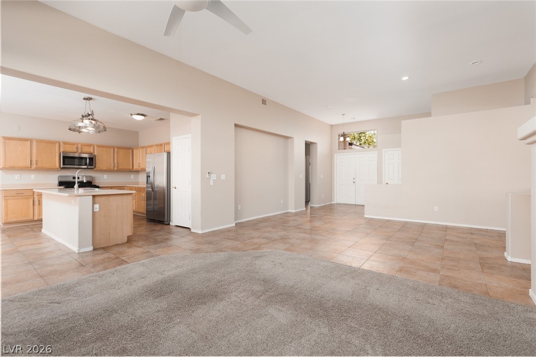 8916 Loggers Mill Avenue Las Vegas NV 89143