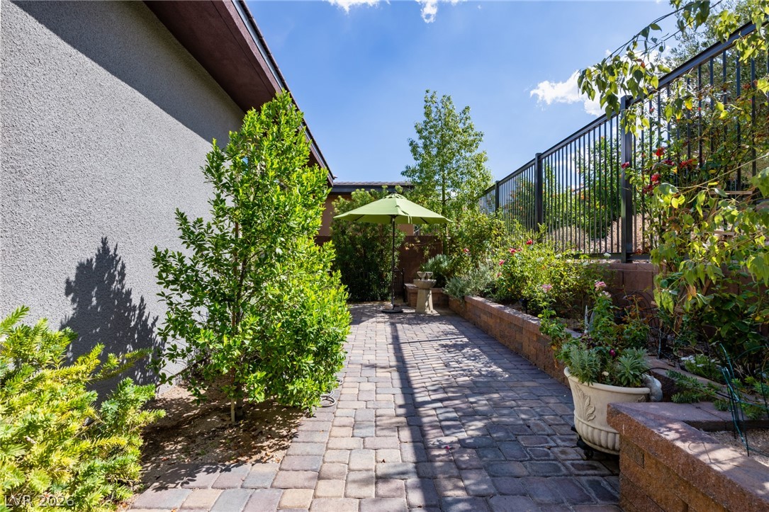 6673 Titanium Crest Street Las Vegas NV 89148
