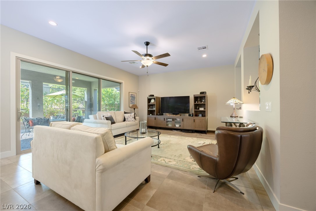6673 Titanium Crest Street Las Vegas NV 89148