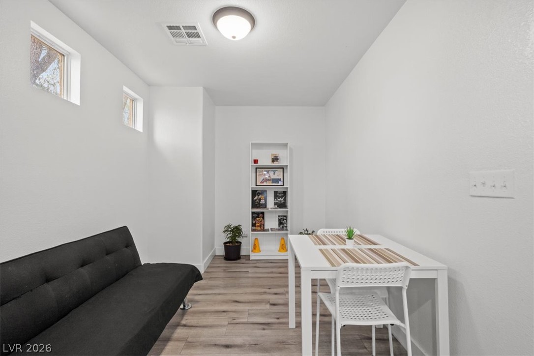 5153 Shreve Avenue Las Vegas NV 89156