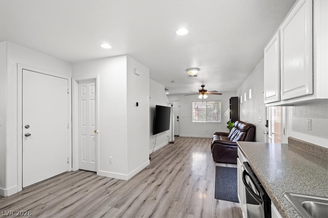 5153 Shreve Avenue Las Vegas NV 89156