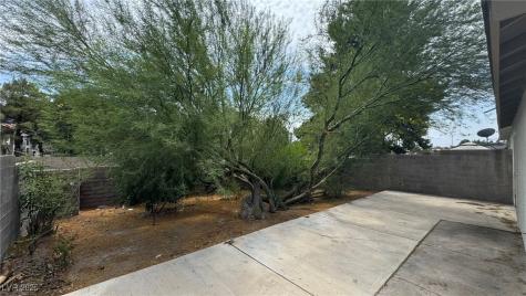 4754 Willow Crest Avenue Las Vegas NV 89147