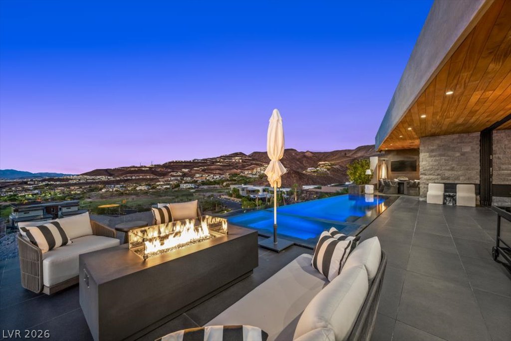 641 Dragon Peak Drive Henderson NV 89012