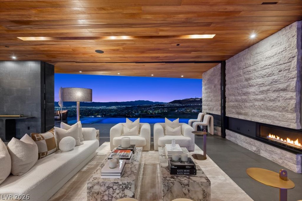 641 Dragon Peak Drive Henderson NV 89012