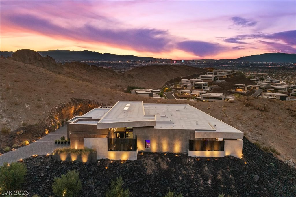 641 Dragon Peak Drive Henderson NV 89012