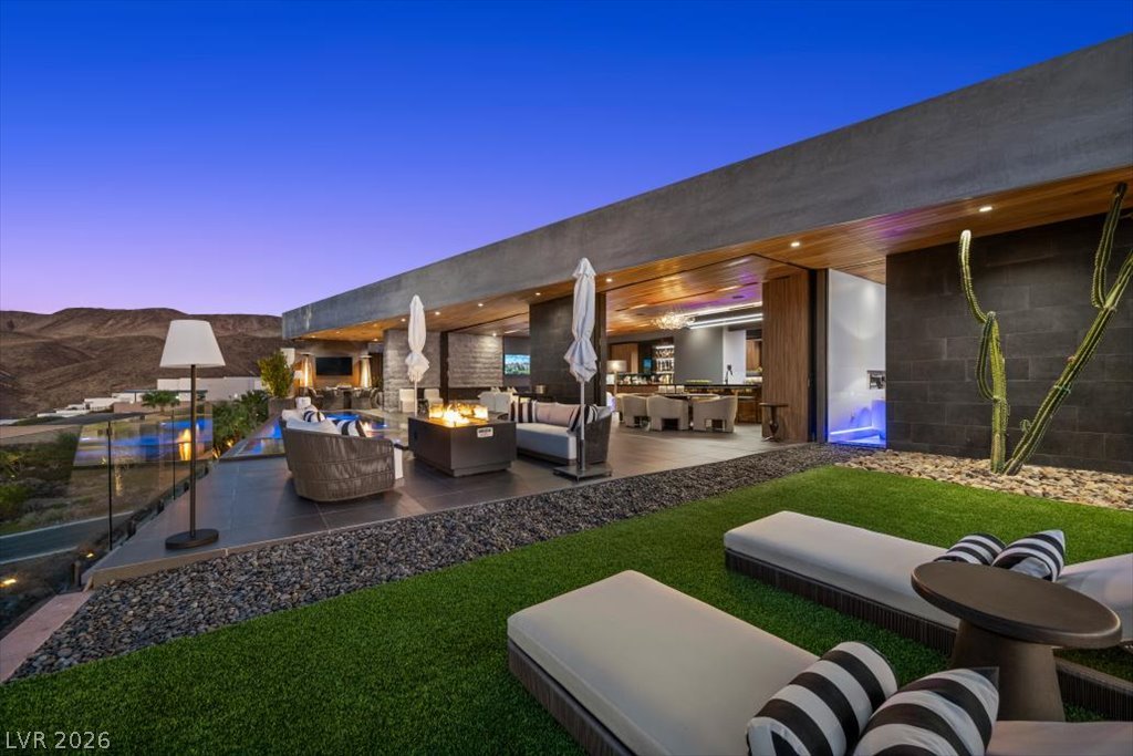 641 Dragon Peak Drive Henderson NV 89012