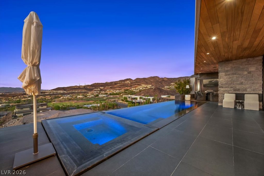 641 Dragon Peak Drive Henderson NV 89012