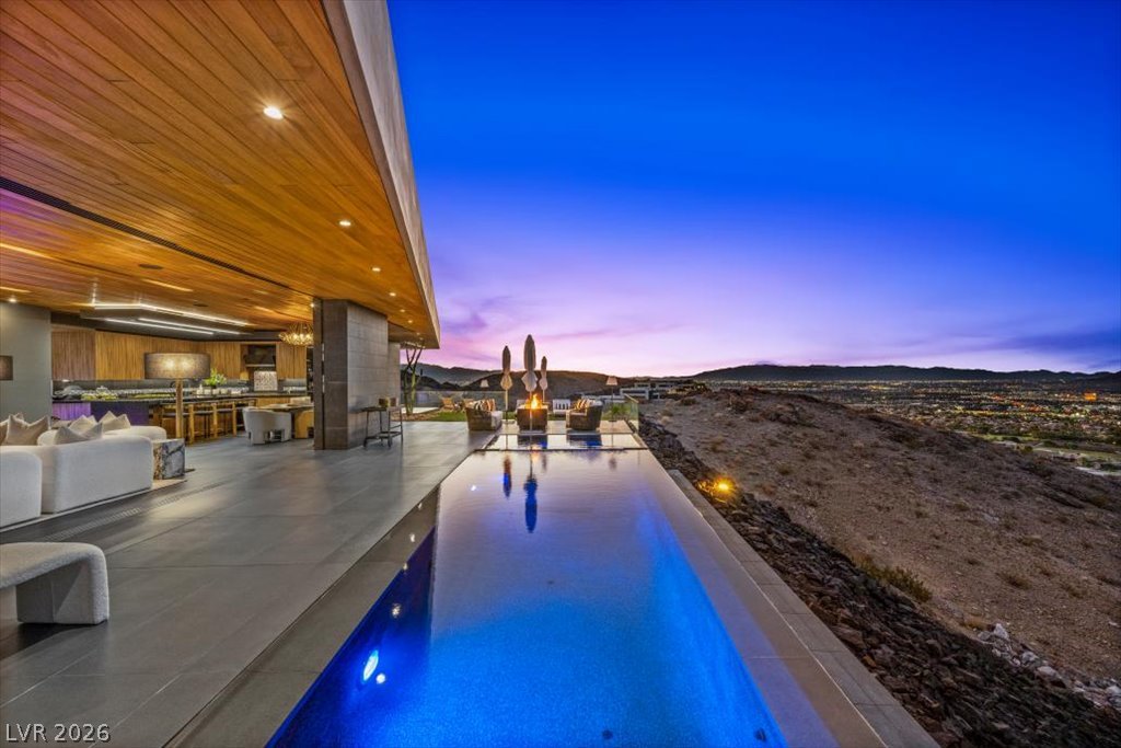 641 Dragon Peak Drive Henderson NV 89012