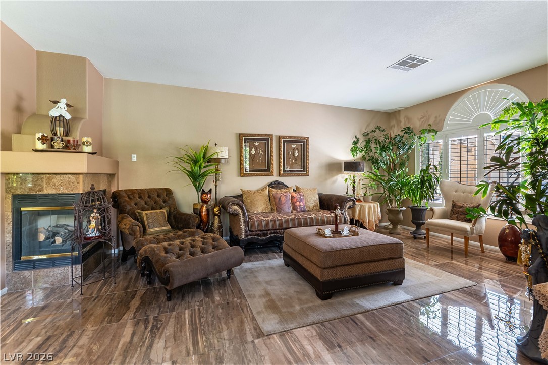 328 Autumn Palace Court Las Vegas NV 89144