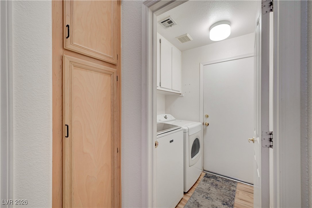 5671 Whale Watch Street Las Vegas NV 89113