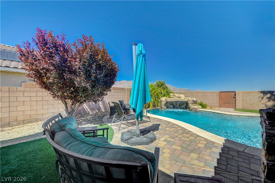 10308 Chestnut Sweet Street Las Vegas NV 89131