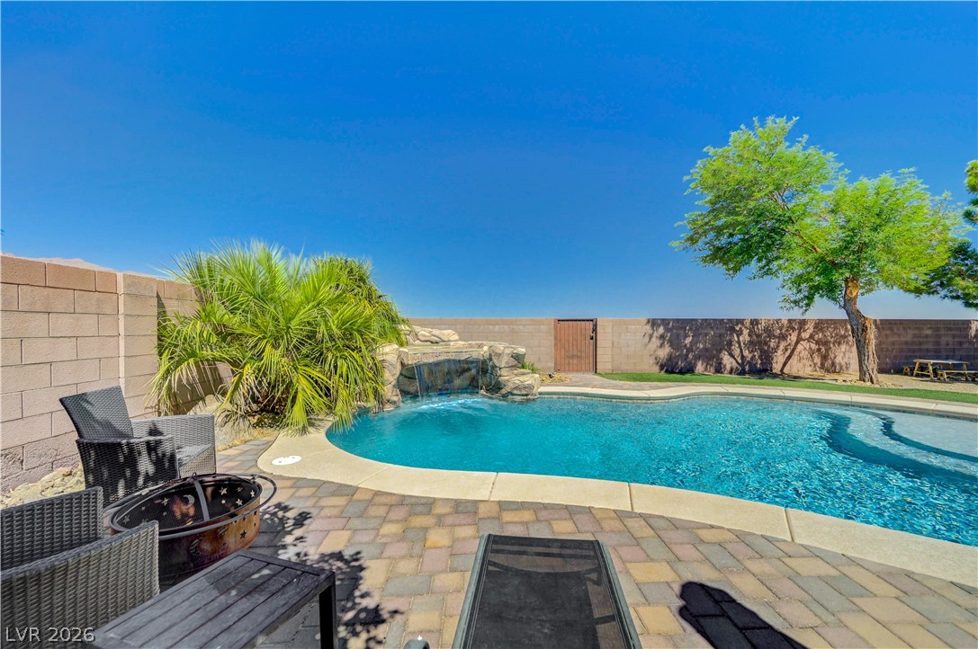 10308 Chestnut Sweet Street Las Vegas NV 89131