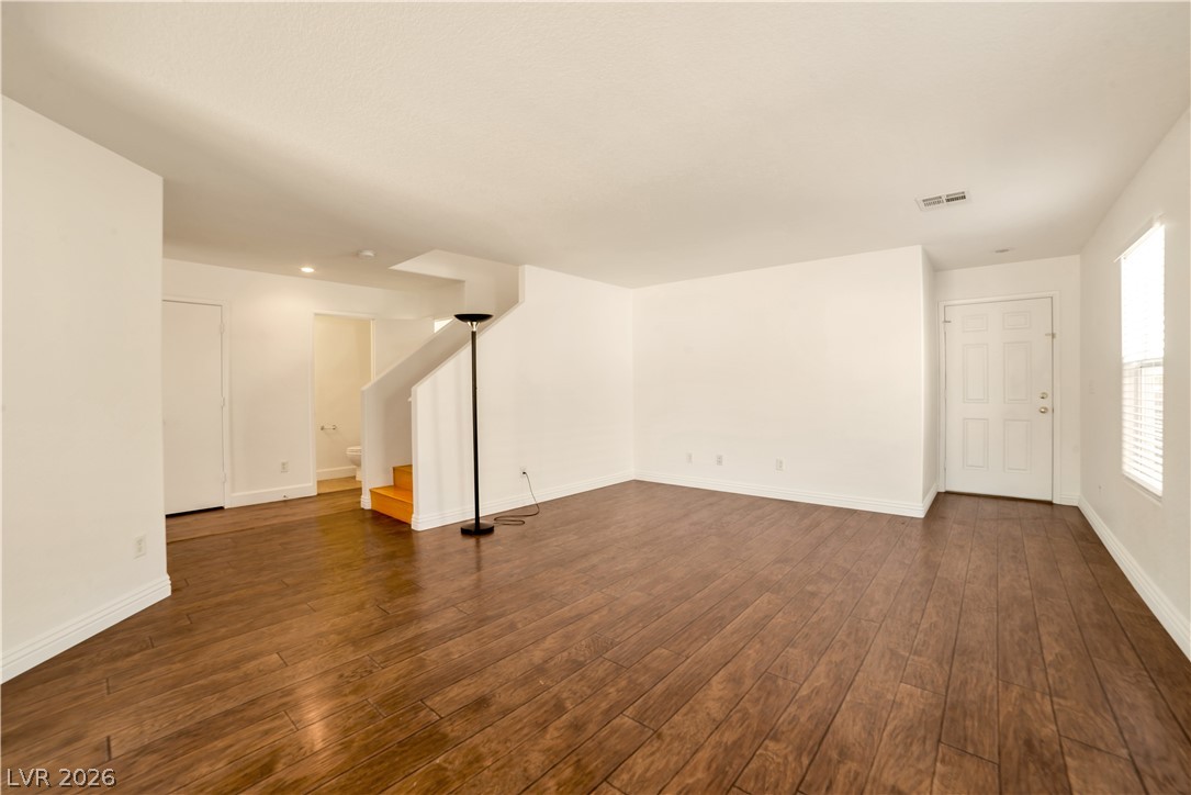 10274 Chigoza Pine Avenue Las Vegas NV 89135