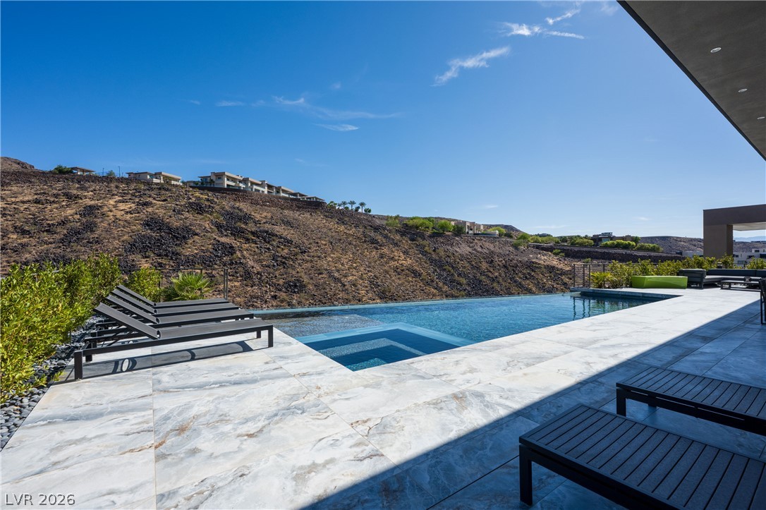 1205 Amber Rim Drive Henderson NV 89012