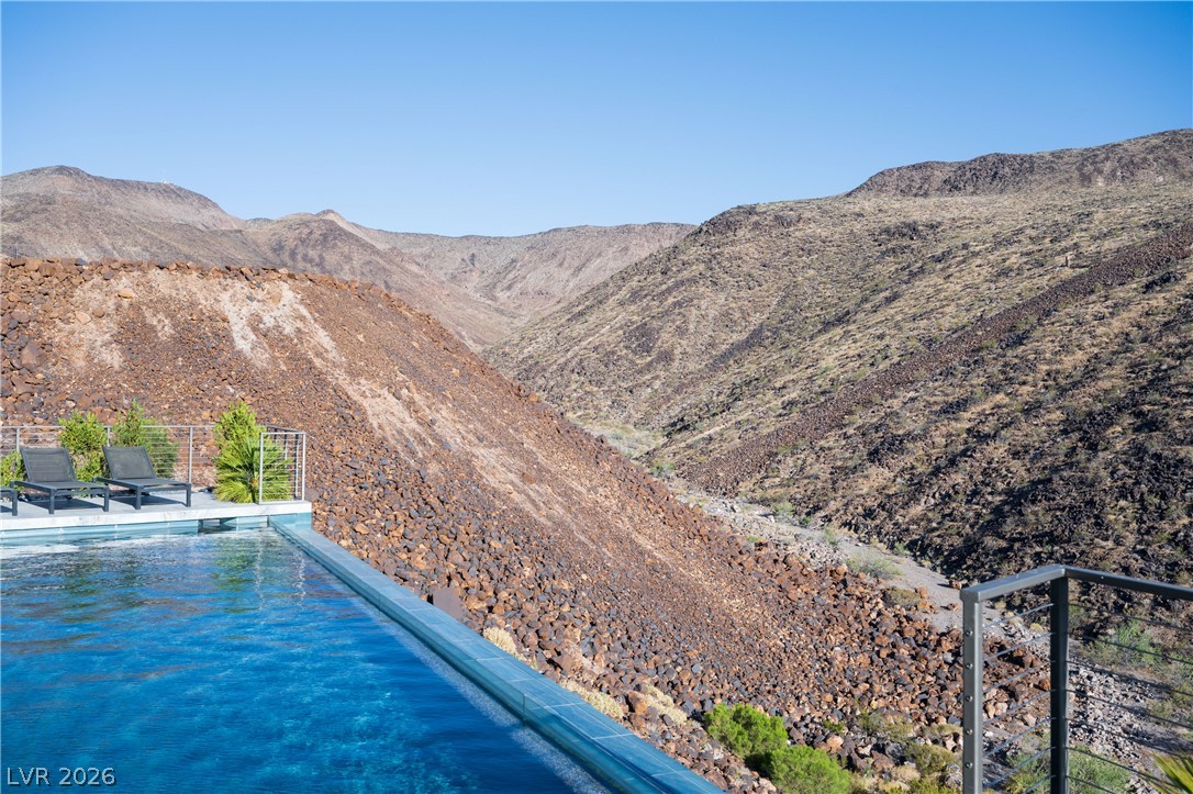 1205 Amber Rim Drive Henderson NV 89012