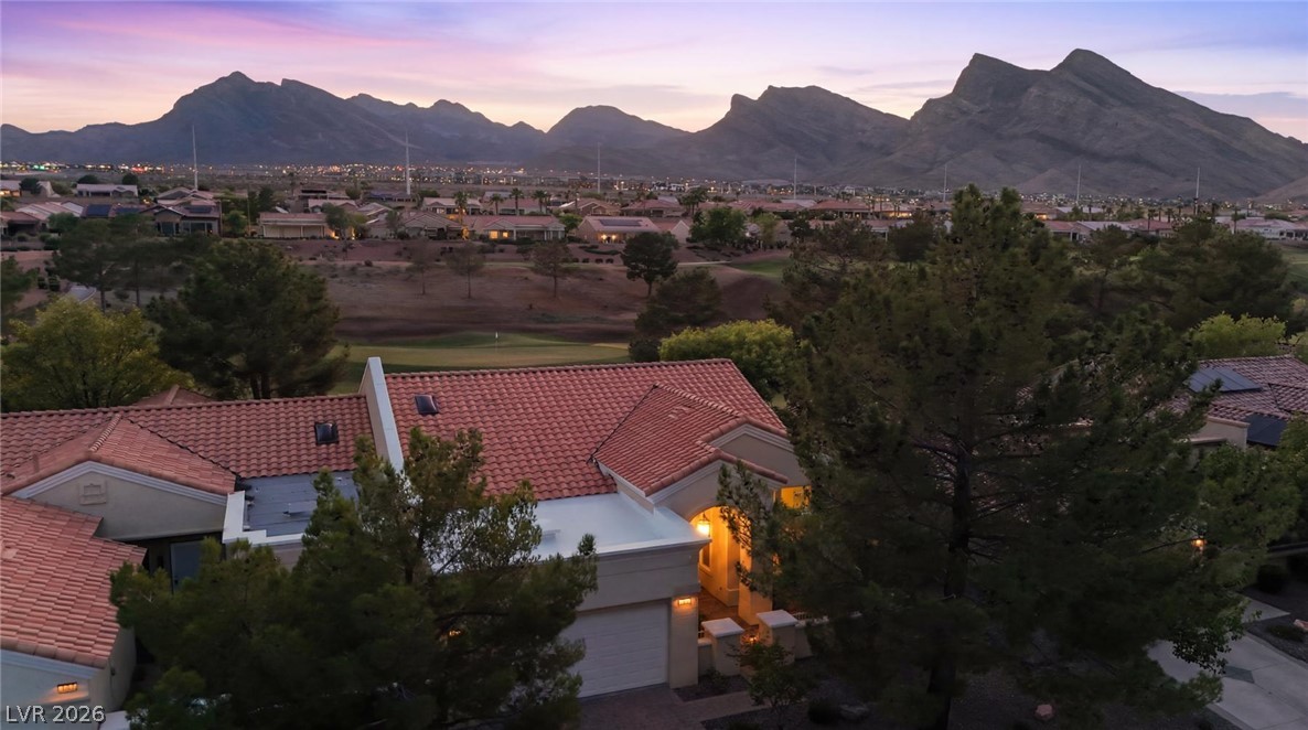 2011 Capestone Street Las Vegas NV 89134