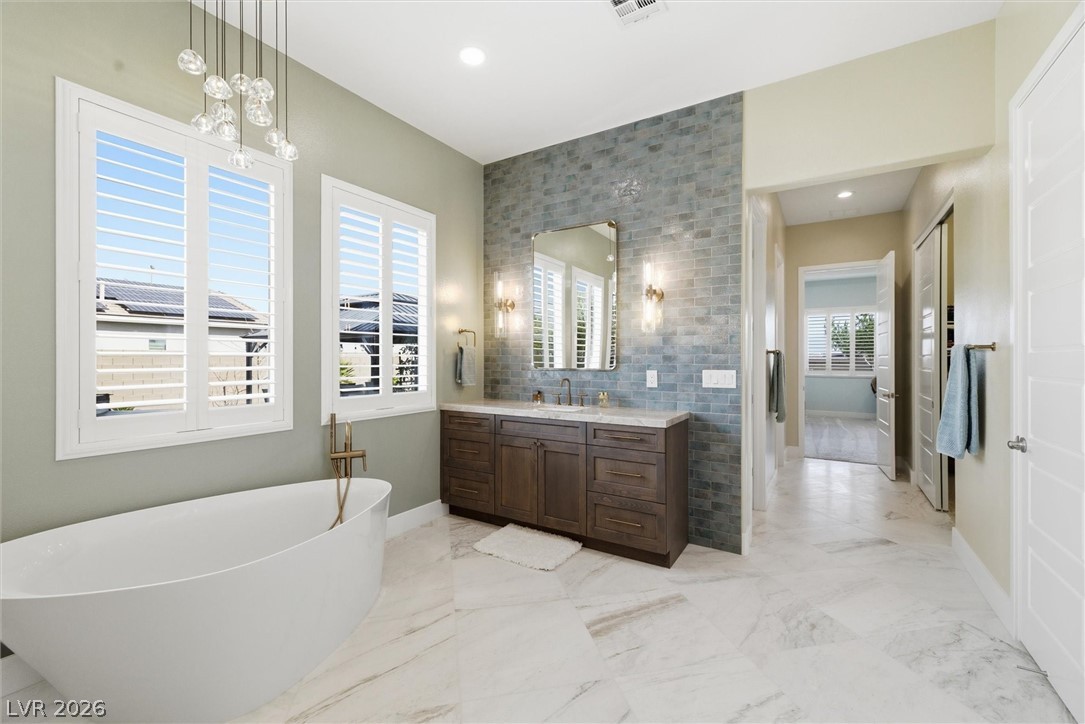 8260 Sweetwater Creek Way Las Vegas NV 89113