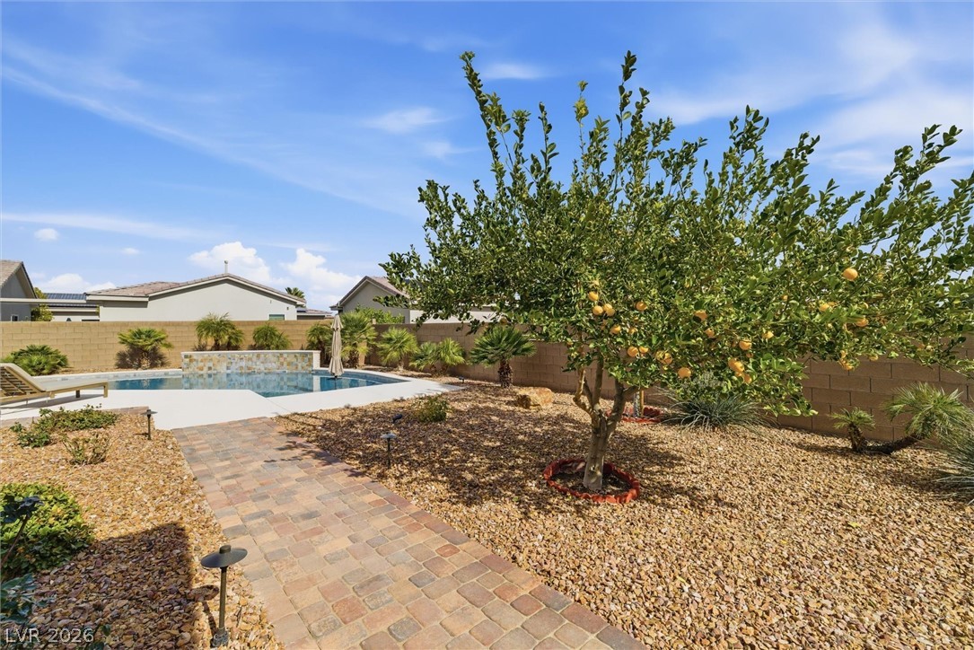 8260 Sweetwater Creek Way Las Vegas NV 89113