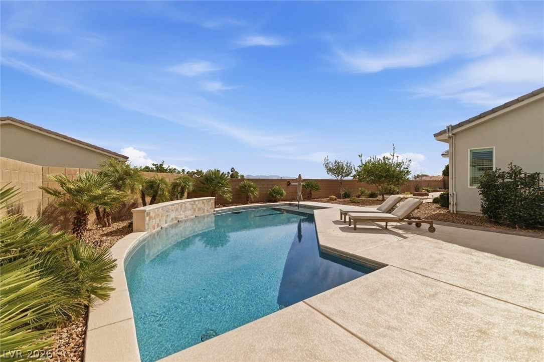 8260 Sweetwater Creek Way Las Vegas NV 89113