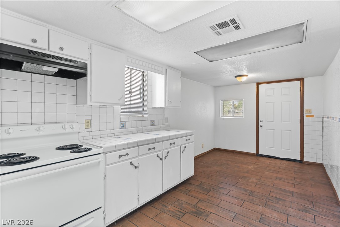 1615 Eastwood Drive Las Vegas NV 89104