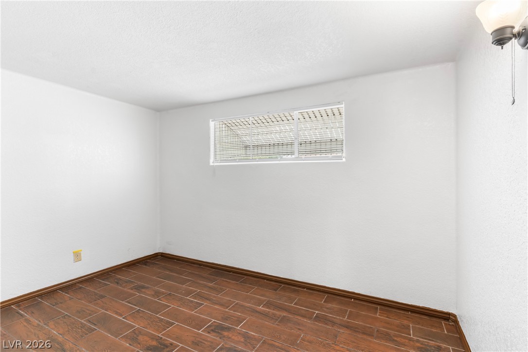 1615 Eastwood Drive Las Vegas NV 89104